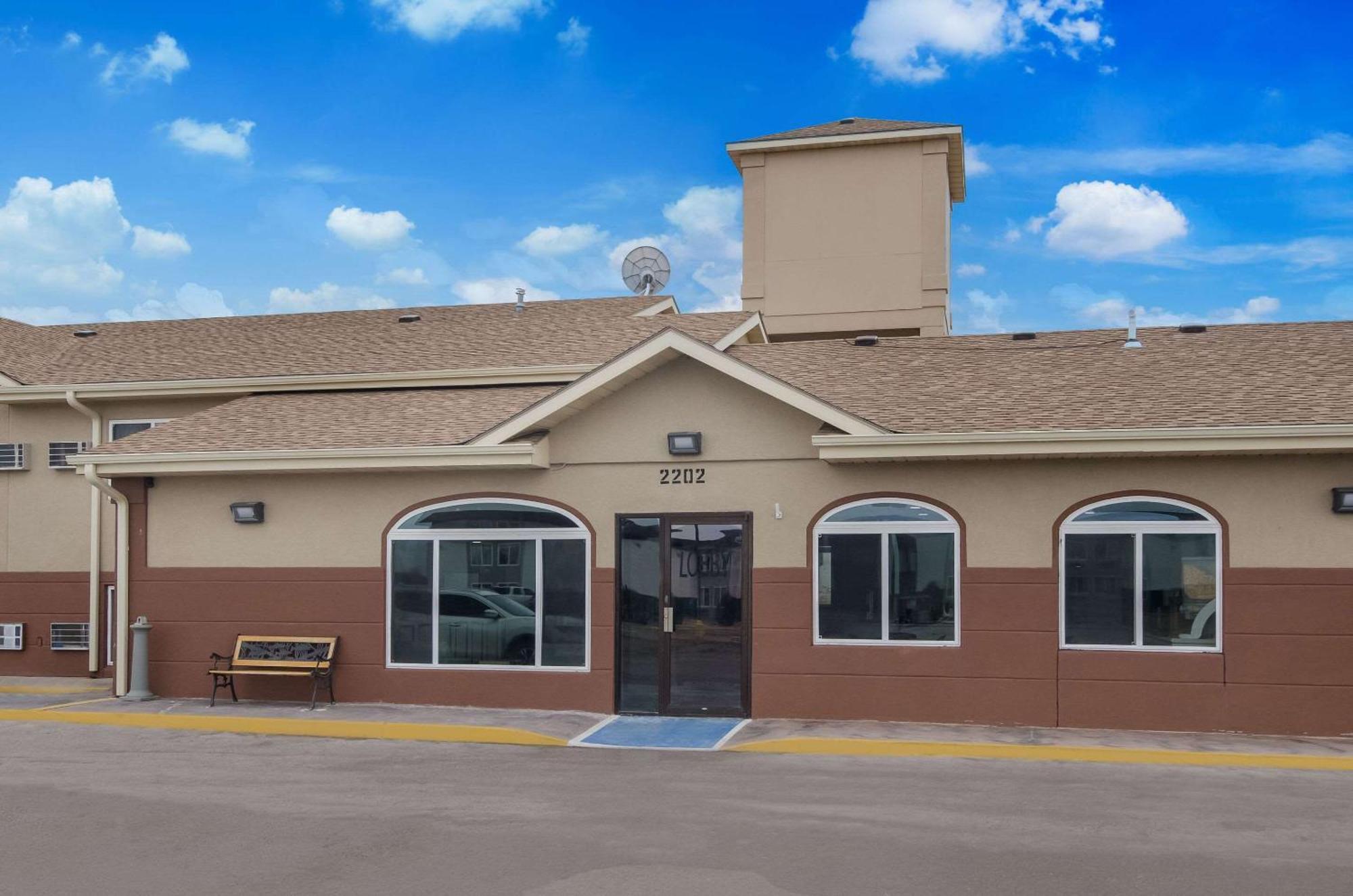 Econo Lodge Scottsbluff Bagian luar foto